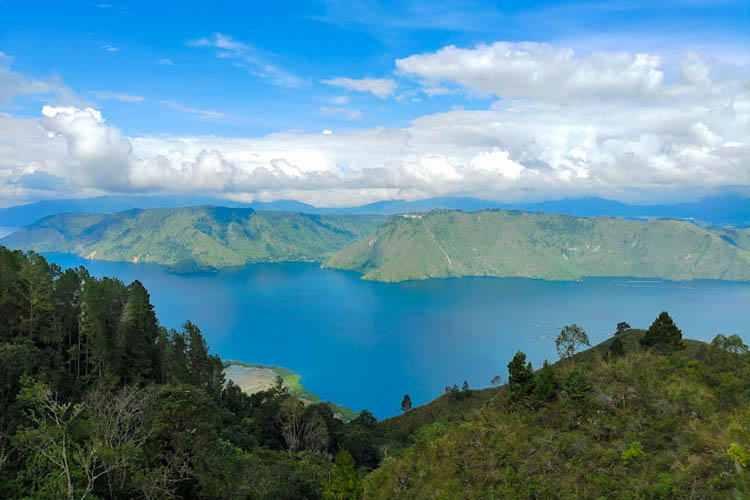 bukit sipira onan rungu