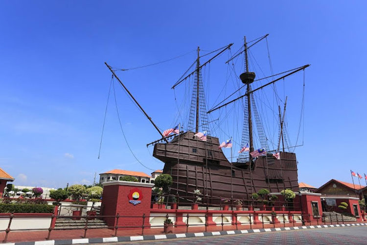 tempat wisata di melaka Museum Maritim Melaka