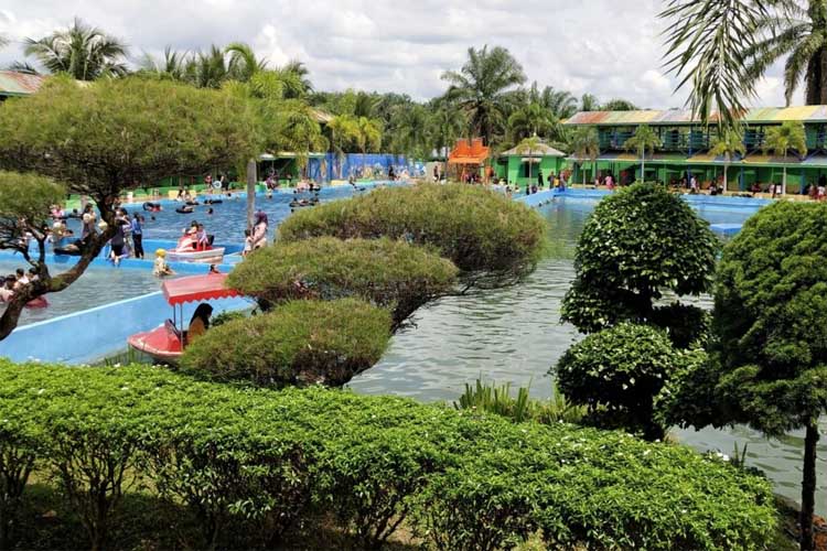 tempat wisata di rantau prapat kolam renang bukit hijau permai