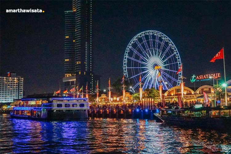 asiatique night market