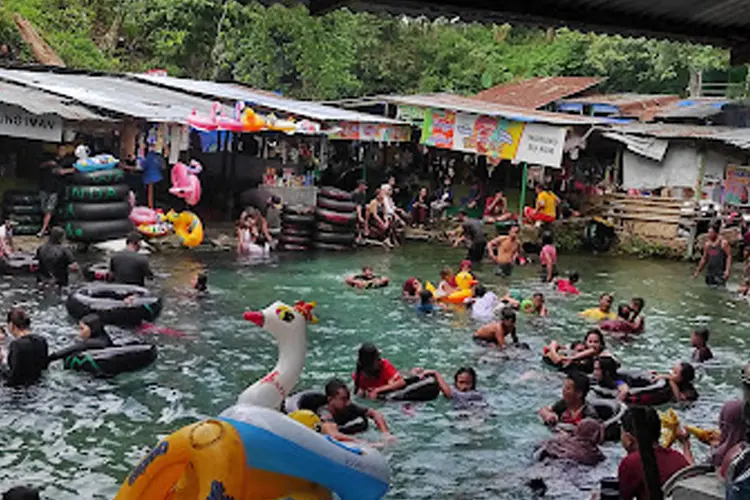 tempat wisata di siantar Pemandian Karang Anyer Siantar