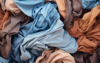 Perbandingan 7 Bahan Kain Populer untuk Produksi Massal Pakaian